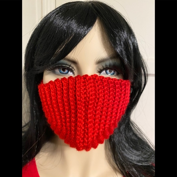 Hand-Knitted Face Mask - Picture 1 of 10